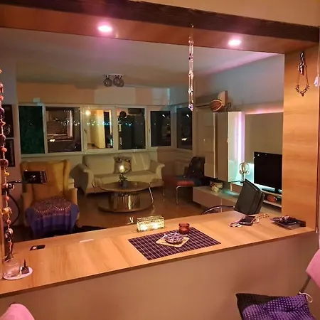 Enfes Deniz Manzarali Ozel Daire * İzmir