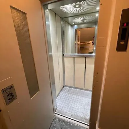 Enfes Deniz Manzarali Ozel Daire İzmir