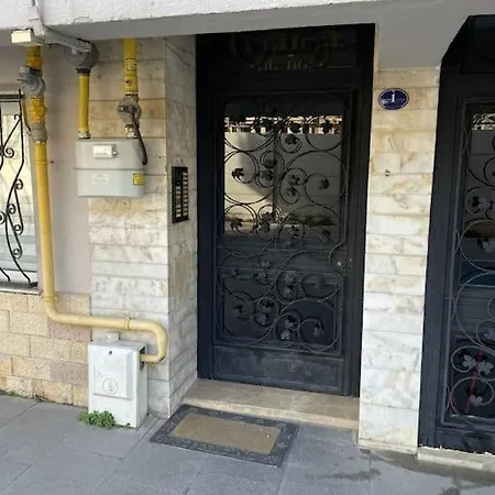 Enfes Deniz Manzarali Ozel Daire * Izmir
