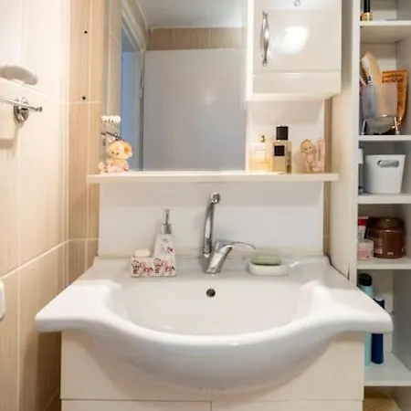 Enfes Deniz Manzarali Ozel Daire Apartament